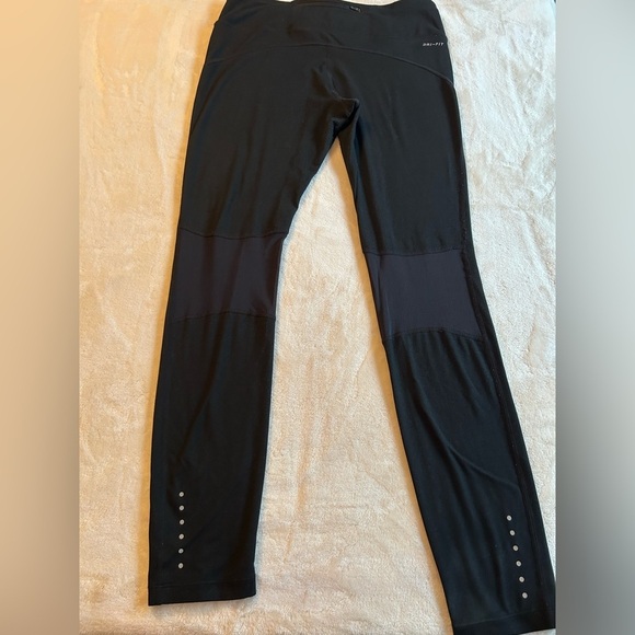 Nike Dri-FIT Black Training Leggings - Picture 5 of 6
